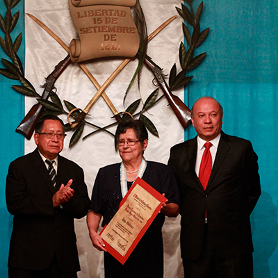 Historia del Premio Nacional de Literatura Miguel Ángel Asturias, Delia Quiñonez - Foto Ministerio de Cultura y Deportes