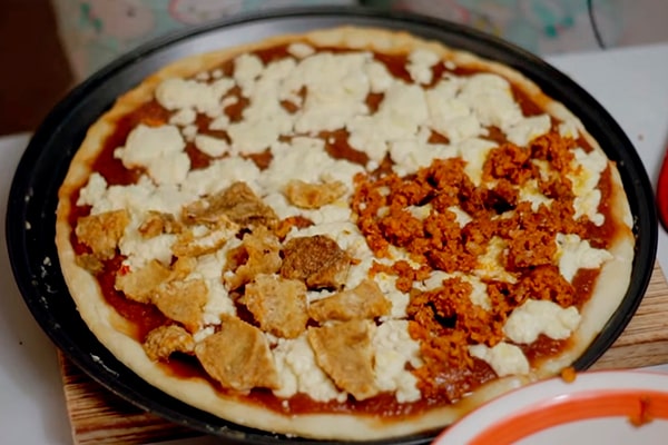 Receta de pizza guatemalteca, preparación de pizza - Anna la Ucraniana