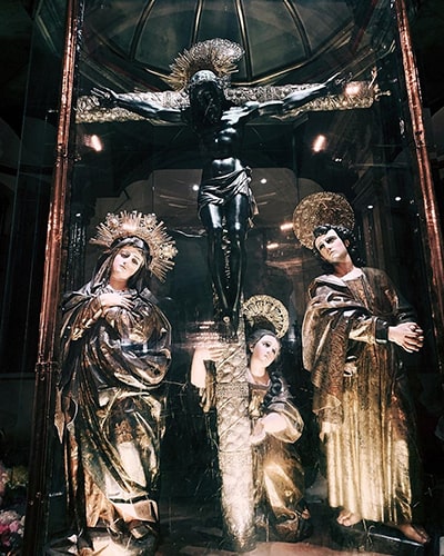 cristo-negro-señor-de-esquipulas - Foto Let's do it