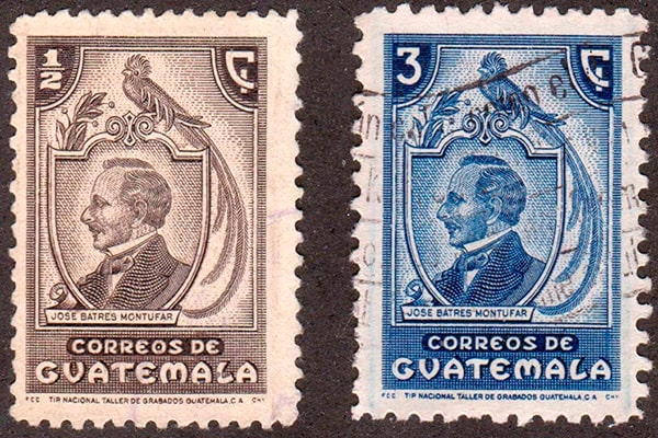 Descripción de la foto: pareja de sellos de José Batres Montúfar en impresión azul y negro. (Crédito de la foto: S.T.A.M.P)