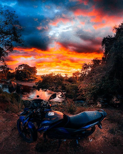 Descripción de la foto para personas con discapacidad visual- Vista de un río durante el atardecer en el departamento de Escuintla. - Crédito de foto - abnerjajaja - Instagram