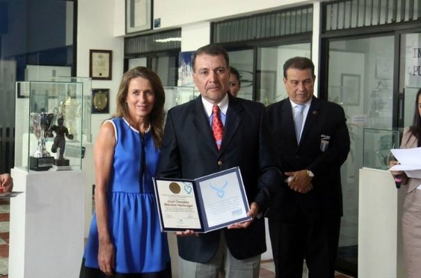 Biografía de Oswaldo Méndez, jinete ecuestre guatemalteco--