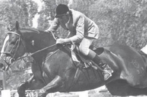 Biografía de Oswaldo Méndez, jinete ecuestre guatemalteco.