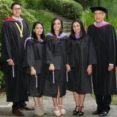Significado de la toga universitaria en Guatemala