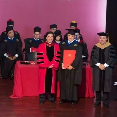 Significado de la toga universitaria en Guatemala