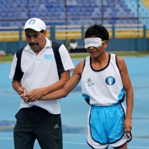 Biografía de Oscar Raxón, paraatleta guatemalteco