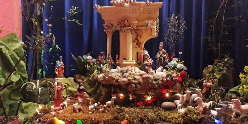 Cómo se hace un nacimiento en Guatemala
