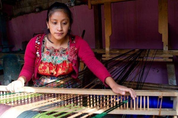 Historia del telar de pedal o telar de pie en Guatemala-01