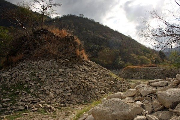 sitio arqueológico Kawinal (2)