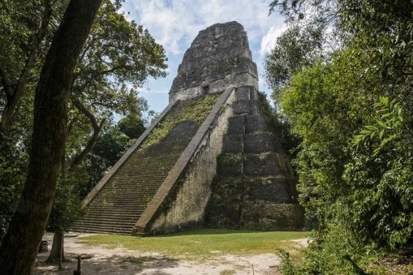 Historia sobre el idioma Maya Itzá en Guatemala-01