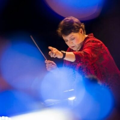 Biografía de Mónica Sarmientos, violinista y actriz guatemalteca