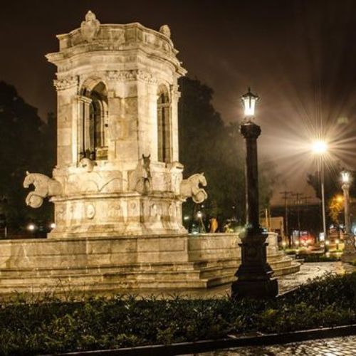 Así ha evolucionado la Plaza España en la zona 9 de la ciudad de Guatemala 