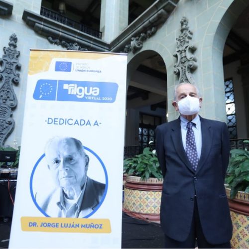 Biografía de Jorge Luján Muñoz, historiador guatemalteco 