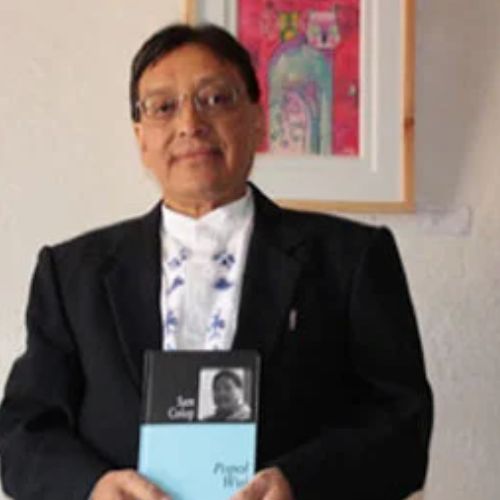 Biografía de Luis Enrique Sam Colop, lingüista, poeta y escritor guatemalteco 