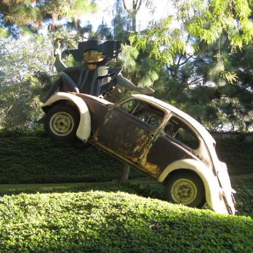 La curiosa historia de Efraín Recinos y su Volkswagen 