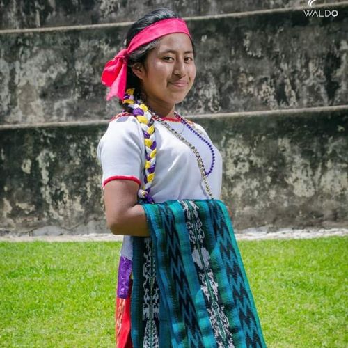 Palabras en tektiteko, un idioma proveniente de Guatemala 