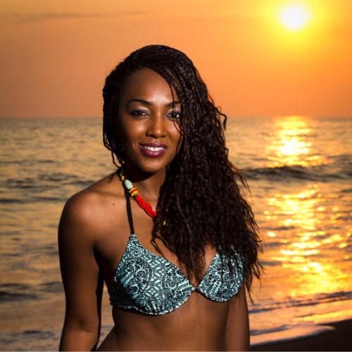 Biografía de Marva Weatherborn, modelo, ambientalista y lideresa Afroguatemalteca 