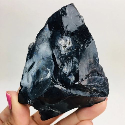 La obsidiana o vidrio volcánico en Guatemala 