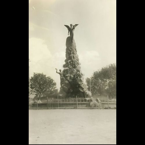 Monumento de la Fama o del Ángel en la Plaza 11 de Marzo en la Ciudad de Guatemala