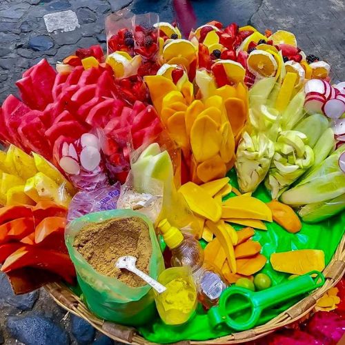 Origen y usos de la pepitoria, semilla de gran arraigo en la gastronomía de Guatemala 