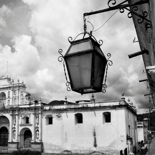 Historia del surgimiento del alumbrado público en Guatemala 