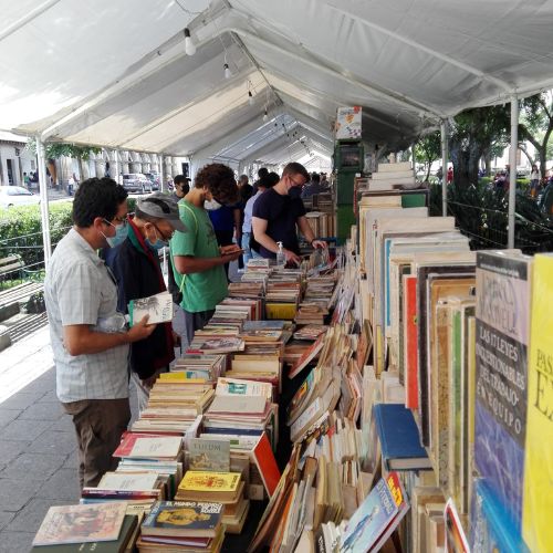Librerías en donde se pueden comprar libros usados en la Ciudad de Guatemala