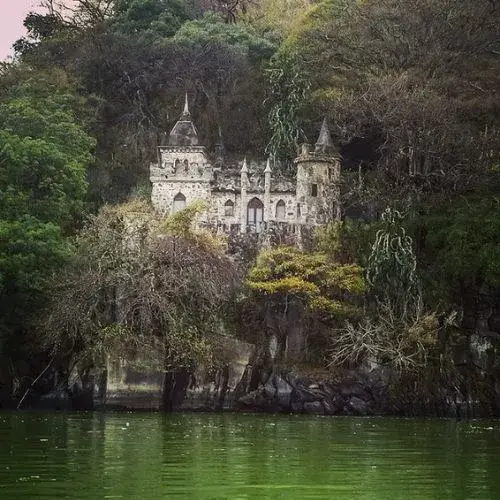 Castillo de Dorión que llama la atención en Amatitlán