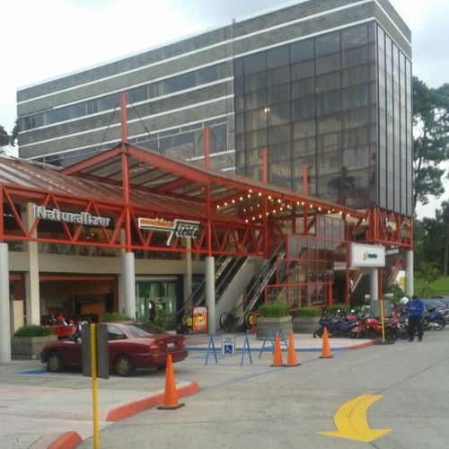 Historia de Peri Roosevelt, centro comercial guatemalteco