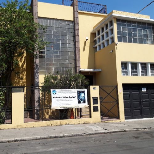 Biblioteca César Brañas en Guatemala