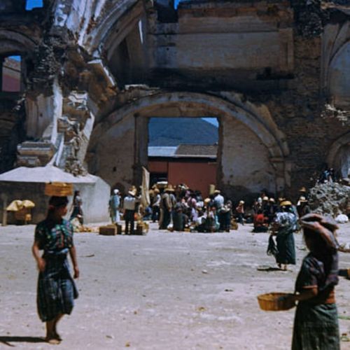 Antigua Guatemala en los años cincuenta sucesos y curiosidades