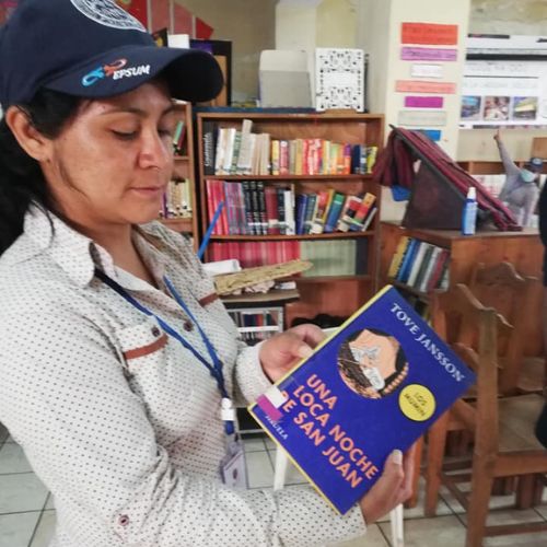 Biblioteca Comunitaria Rija’tzuul Na’oo en San Juan la Laguna, Sololá