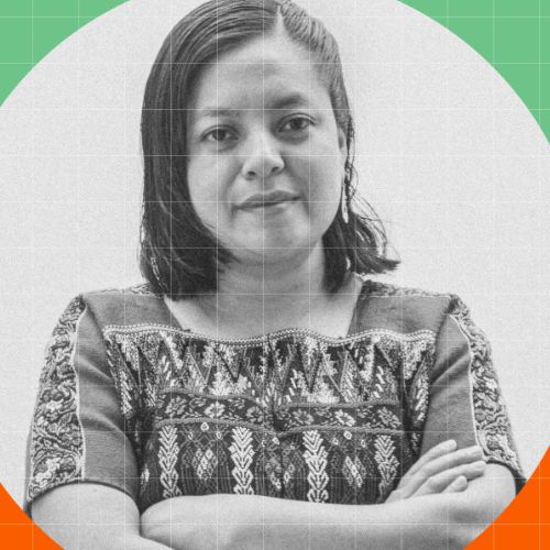 Biografía de Angélica Serech, tejedora y artista textil guatemalteca