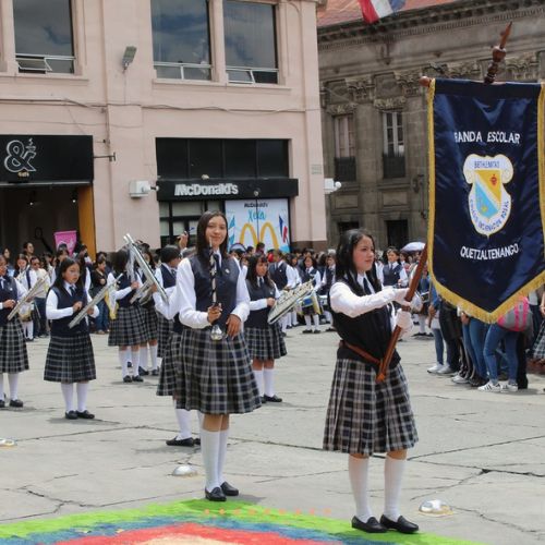 Historia del Colegio Encarnación Rosal en Quetzaltenango 