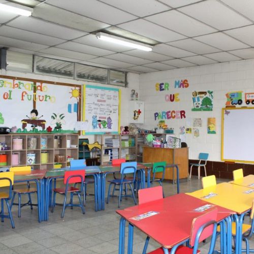 Historia del Colegio Santa Teresita en Ciudad de Guatemala