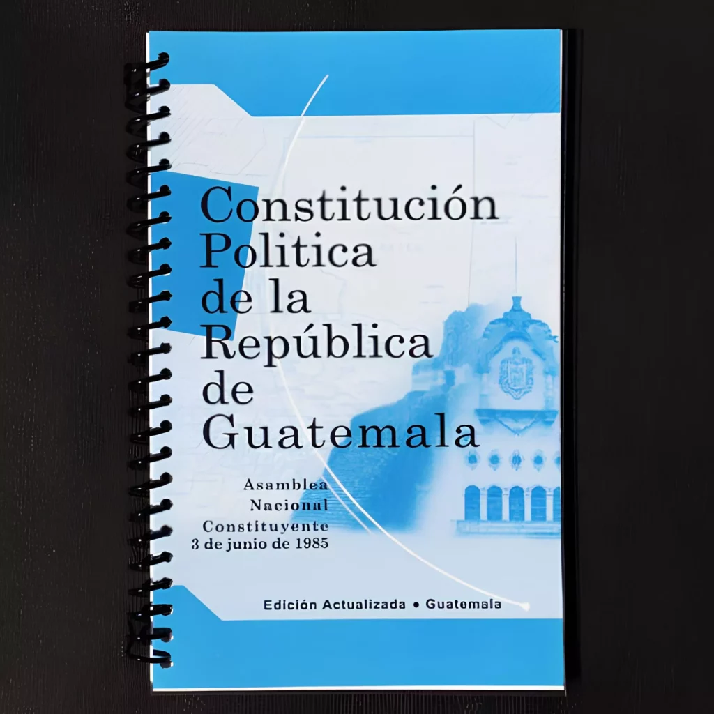 Historia de la Constitución Política de la República