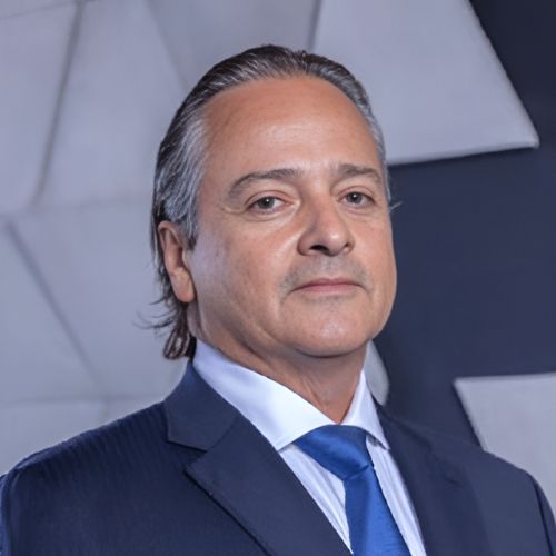 Biografía de Rodrigo Cordón