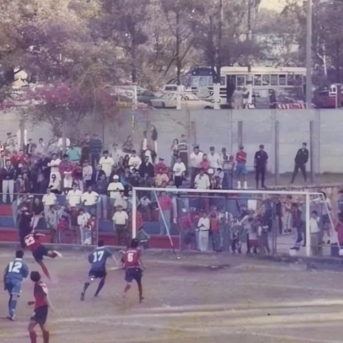 historia del estadio el trébol en gt