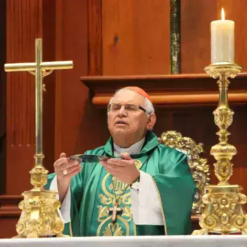 La Biografía del Cardenal Álvaro Ramazzini