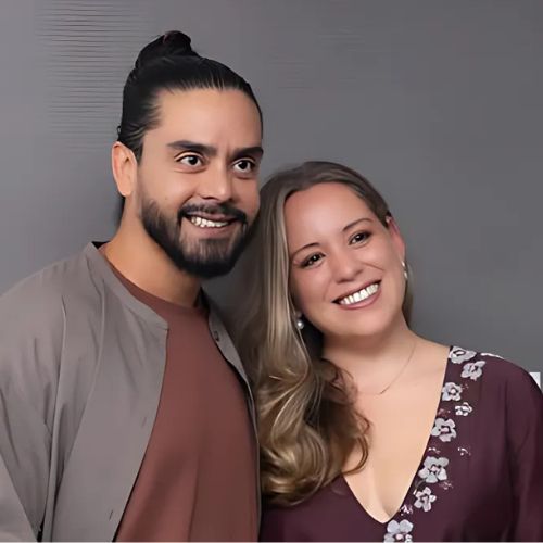 Lia Cohen junto a Jayro Bustamante