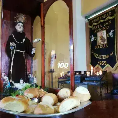 Los panitos de San Antonio en Guatemala