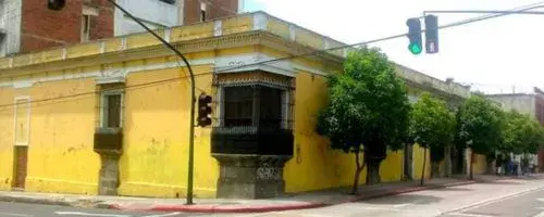 Casa de las Acacias en la capital