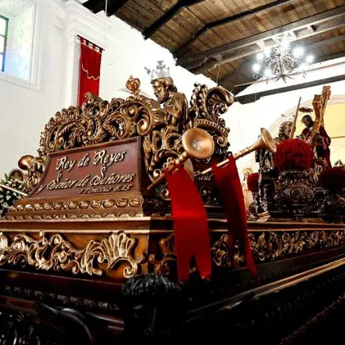 Qué son las alegorías procesionales en Guatemala