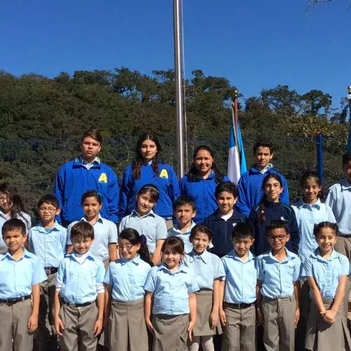 colegio agustiniano en Mixco