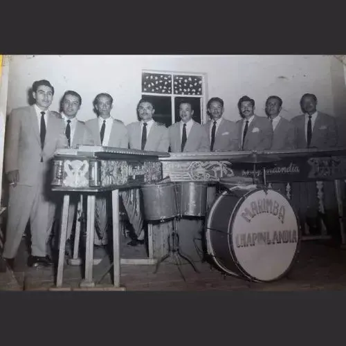 Inicios de la marimba chapinlandia