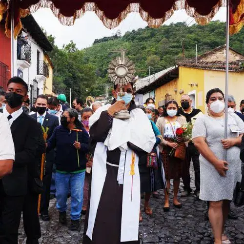 Tradiciones de Corpus Christi en Guatemala