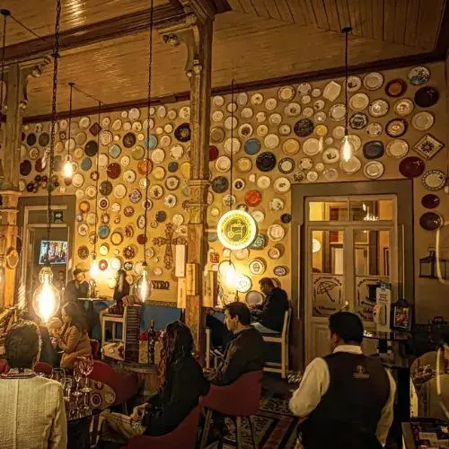 año en que empezó tertulianos en Xela