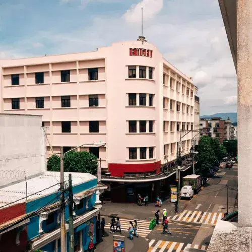 datos históricos sobre el edificio engel