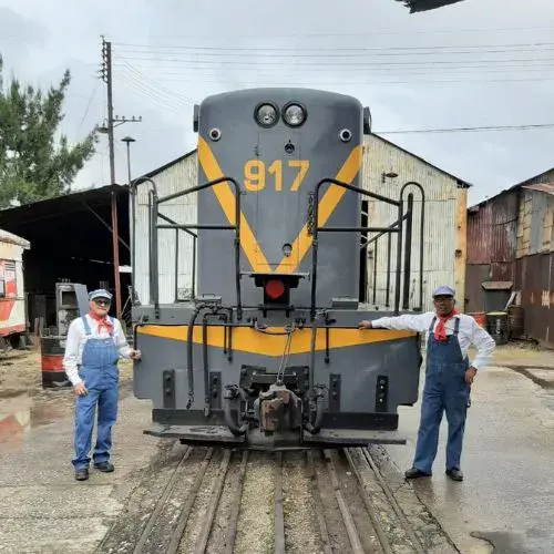 los últimos conductores de trenes que existieron en Guatemala