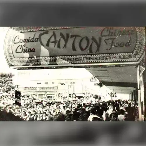 Restaurante y Cafetería Cantón en la Zona 1