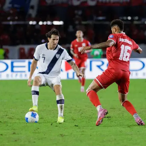 Biografía de Aaron Herrera